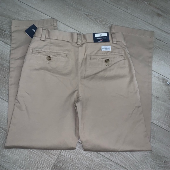 🔴 SOLD 🔴Vineyard Vines boys breaker - Picture 3 of 6